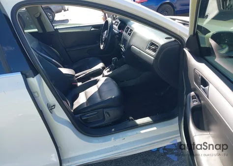 2013 Volkswagen Jetta 2.5L Se from USA, damaged, VIN 3VWDP7AJXDM407689